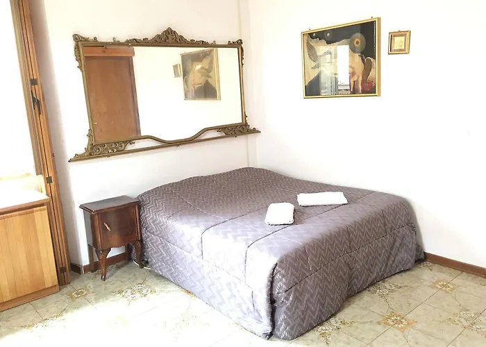 Afiya Guest House